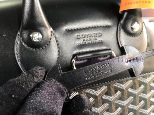Goyard&ALoro PianainIn French, it means "mountaineer" and is an urban adventurerALoro Pianai 4rq8kqqn - Image 7