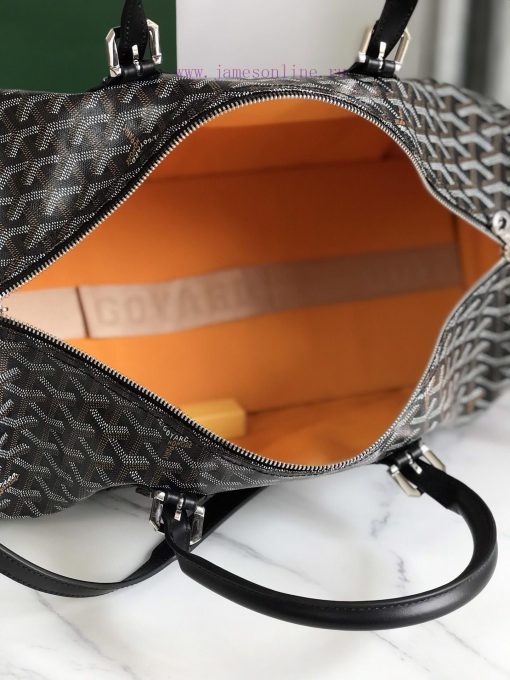 🧳 The Boston45 travel bag is made of Goyardine cotton linen canvas and Servon calf leather, la8rmhgp - Image 8