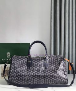 🧳 The Boston45 travel bag is made of Goyardine cotton linen canvas and Servon calf leather vru7gvxo