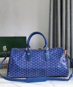 🧳 The Boston45 travel bag is made of Goyardine cotton linen canvas and Servon calf leather, p78f3blq