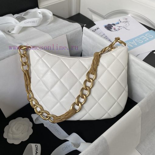 Chanel Bag This is too cute, isn't it Chanel 223A small AS4220hobo sheepskin armpit bag tas qwhulhu1 - Image 3