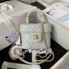 Chanel Bag The Chanel 23S new AS3973 handle makeup bag is a super popular item of the season uwxzq6k2