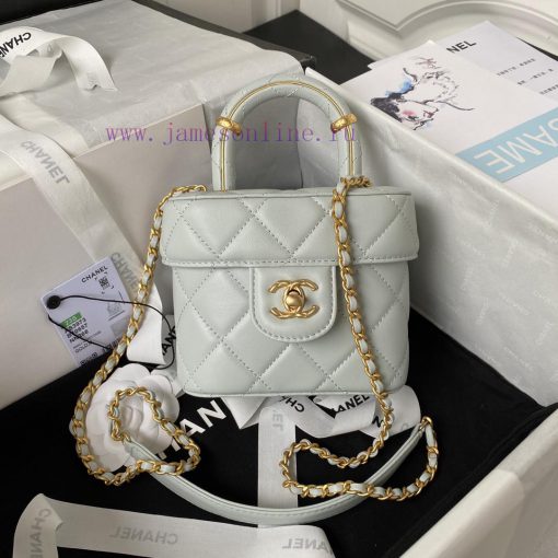 Chanel Bag The Chanel 23S new AS3973 handle makeup bag is a super popular item of the season uwxzq6k2