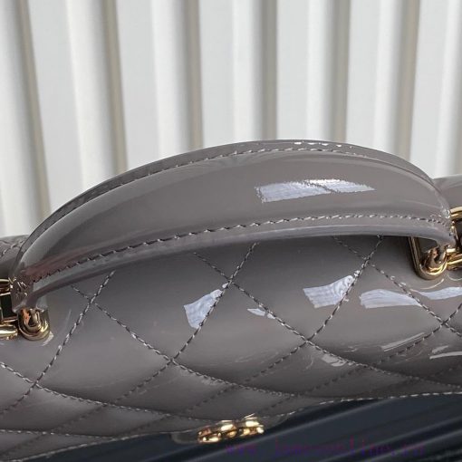 Chanel Bag The Chanel 24K A3226 has an extremely high-end appearance and a cool feeling. It 1dfwnky9 - Image 5