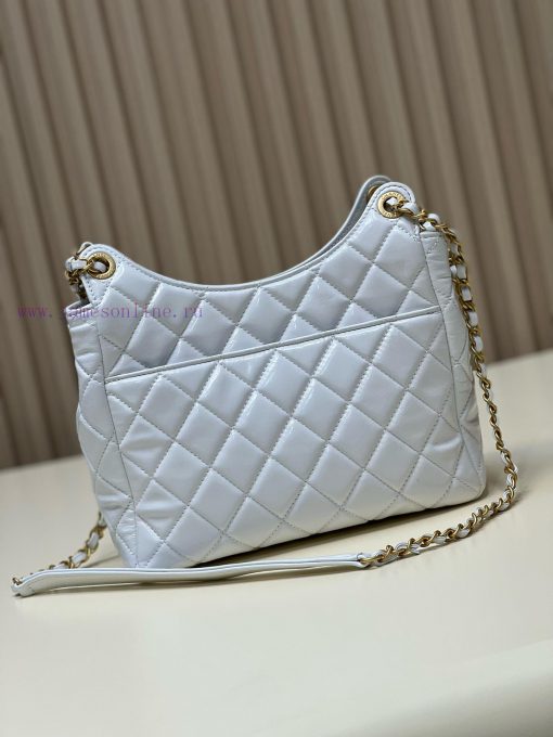 Chanel Bag 𝟮𝟯𝗣 Oil wax skin 𝗛𝗼𝗯𝗼The ceiling of the shoulder bag with the highest attention t aprwqhoy - Image 4