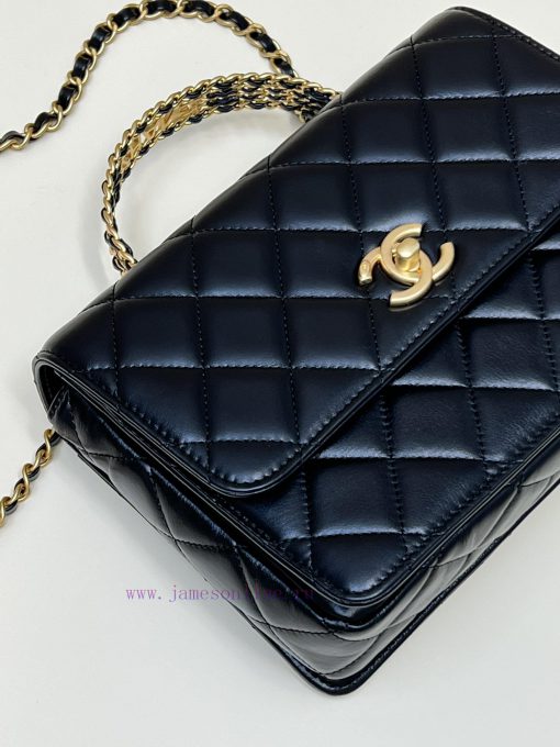 Chanel Bag 𝟮𝟯𝗣 The handle bag is made of cowhide series, with a bright luster, classic desig t229ju8e - Image 3