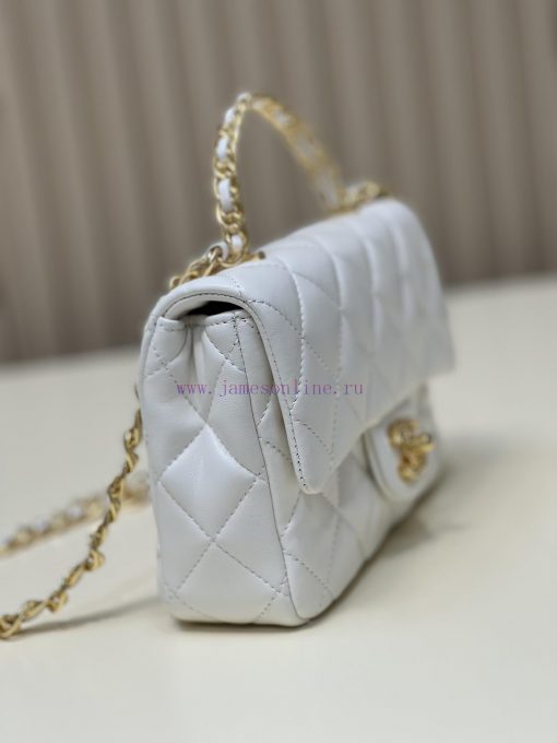 Chanel Bag 𝟮𝟯𝐒𝐂𝐅𝐌𝐢𝐧𝐢 Handheld Lid BagOil wax sheepskin material is brighter and more durable tapea171 - Image 4