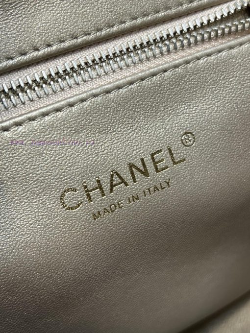 Chanel Bag 𝟮𝟯𝗣𝗔𝗱𝗼 Backpack 🪄Original factory lambskin has a delicate touchThe chain is the m rg2wwevu - Image 10