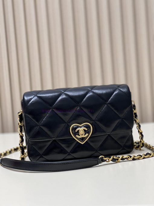 Chanel Bag I love this retro heart lock so muchCome and fall into this retro love abyss with anl108ch - Image 2