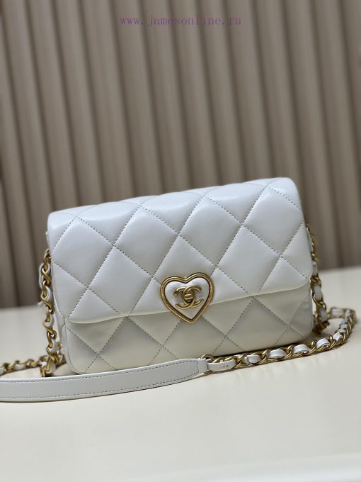 Chanel Bag I love this retro heart lock so muchCome and fall into this retro love abyss with dn4scza7 - Image 2