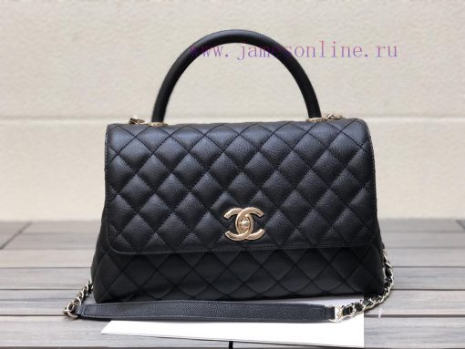 Chanel Bag 𝘾𝙃𝘼𝙉𝙀𝙇 𝟮𝟭𝙉𝙚𝙬 𝘾𝙤𝙘𝙤 𝙝𝙖𝙣𝙙𝙡𝙚The outer seam of the bag cover is designed with a built- wji9rzid