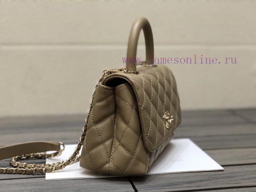 Chanel Bag 𝘾𝙃𝘼𝙉𝙀𝙇 𝟮𝟭𝙉𝙚𝙬 𝘾𝙤𝙘𝙤 𝙝𝙖𝙣𝙙𝙡𝙚The outer seam of the bag cover is designed with a built- p4a25urd - Image 3