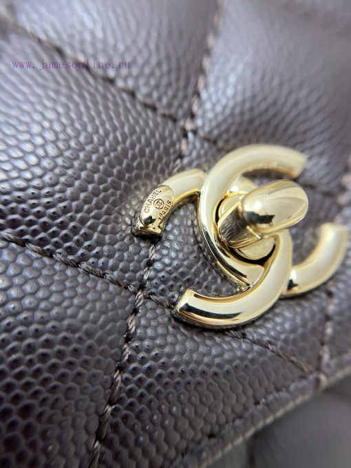 Chanel Bag 𝘾𝙃𝘼𝙉𝙀𝙇 𝟮𝟭𝙉𝙚𝙬 𝘾𝙤𝙘𝙤 𝙝𝙖𝙣𝙙𝙡𝙚The outer seam of the bag cover is designed with a built- 1xoci0xn - Image 7
