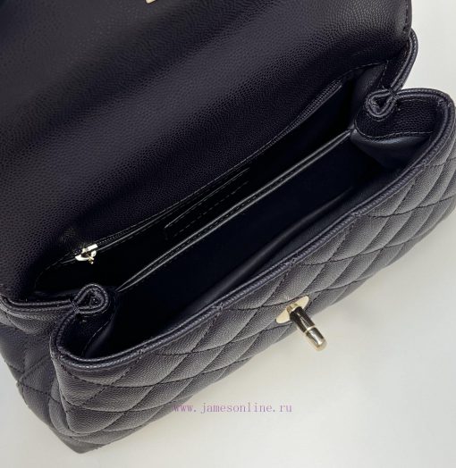 Chanel Bag 𝘾𝙃𝘼𝙉𝙀𝙇 𝟮𝟭𝙉𝙚𝙬 𝘾𝙤𝙘𝙤 𝙝𝙖𝙣𝙙𝙡𝙚The outer seam of the bag cover is designed with a built- 1xoci0xn - Image 8