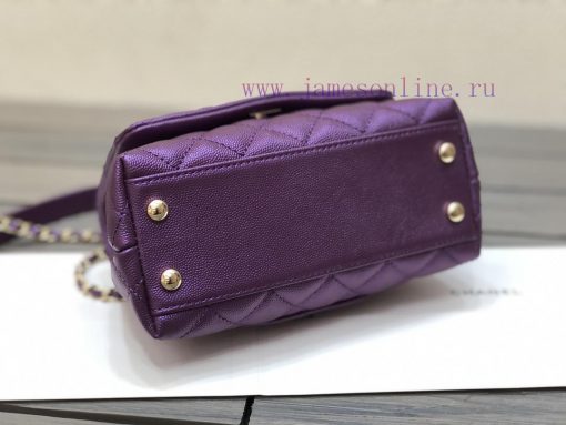 Chanel Bag Authentic handmade leather craftsmanship with consistent internal matching and fe yek02hgc - Image 7