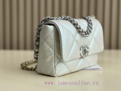Chanel Bag Annual Pack King's Original Tire LeatherCap, foreskin, original factory fetal lea rfwv2vr9 - Image 3