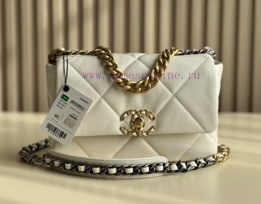 Chanel Bag Annual Baowang Mountain SheepskinMouth cap, foreskin, goat skinGold, silver, and j88uc7xz - Image 2