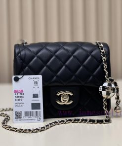Chanel Bag 𝟮𝟯𝗰 Football Chessboard ️This' chubby guy 'really loves it, suitable for sports s srdm7rax