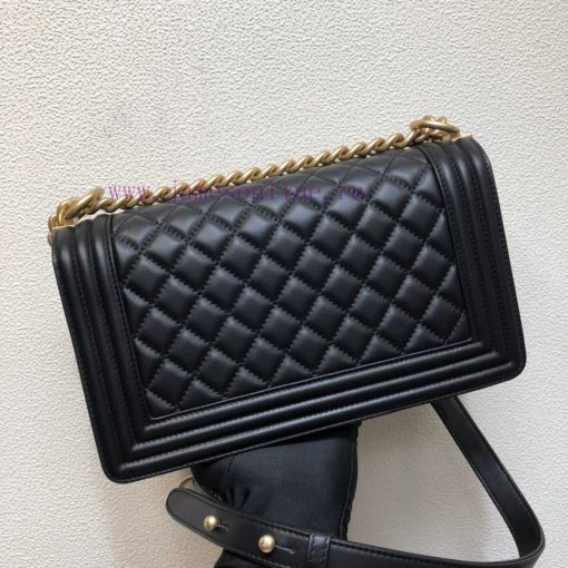 Chanel Bag 𝐋𝐞𝐛𝐨𝐲 Tire Leather SeriesNine years of handmade precision production, based on th 96n3iaep - Image 4