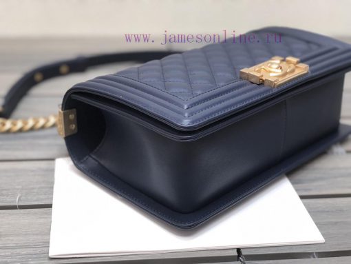 Chanel Bag 𝐋𝐞𝐛𝐨𝐲 Tire Leather SeriesNine years of handmade precision production, based on th l9qb0u3i - Image 7