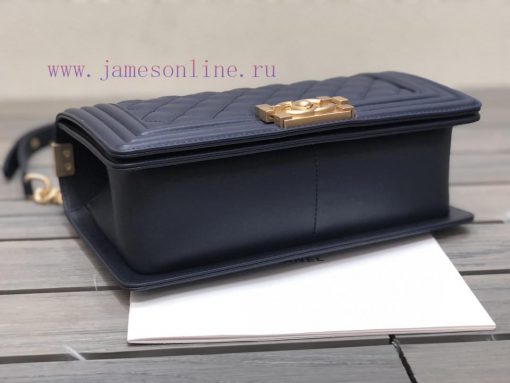 Chanel Bag 𝐋𝐞𝐛𝐨𝐲 Tire Leather SeriesNine years of handmade precision production, based on th l9qb0u3i - Image 8