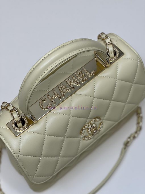 Chanel Bag 𝟮𝟯𝐒𝐓𝐫𝐞𝐧𝐝𝐲 Classic Edition 𝑇𝑟𝑒𝑛𝑑𝑦𝐶𝐶Imported lambskinThe overall feel of the bag is 8f5ib9tz - Image 4