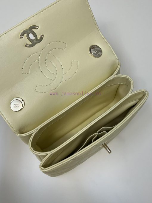 Chanel Bag 𝟮𝟯𝐒𝐓𝐫𝐞𝐧𝐝𝐲 Classic Edition 𝑇𝑟𝑒𝑛𝑑𝑦𝐶𝐶Imported lambskinThe overall feel of the bag is 8f5ib9tz - Image 9