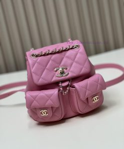 Chanel Bag 𝟮𝟯𝗣 Super popular double backpack, very small in size, about the same size as the mahxg85v