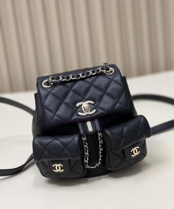 Chanel Bag 𝟮𝟯𝗣 Super popular double backpack, very small in size, about the same size as the 1a5rf5u6