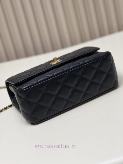 Chanel Bag The most practical hollow handle flip cover bag with 𝟮𝟯𝐀 The handle and 𝐥𝐨𝐠𝐨 are ad2uz7fe - Image 6