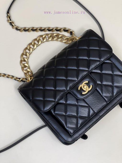 Chanel Bag 𝟮𝟯𝗦 Retro postman mouth cover bag, tofu bag, backpackI was amazed by this bag, wh d12rk5wa - Image 3