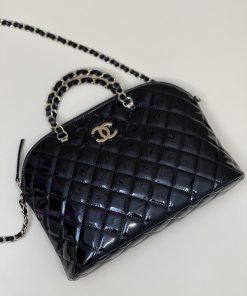 Chanel Bag 𝟮𝟯𝐒 Invincible Cute&Tip Pack, First Launch in Paris, ChinaSuper beautiful shell b vwu37q65