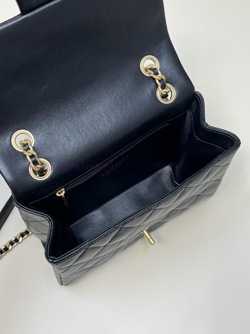 Chanel Bag 𝟮𝟯𝗣 New letter chain cover bag in blackOn the basis of classic elements, combined u6anihg6 - Image 9