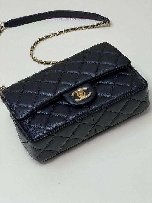 Chanel Bag 𝟮𝟯𝗔 High end handicraft workshop series, with colorful beads and wooden elements b1aegj6a - Image 5