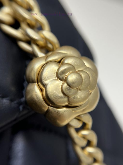 Chanel Bag 𝟮𝟯𝗦 The new Camellia Adjustment Buckle can be adjusted in length according to nee zetnvi4h - Image 7