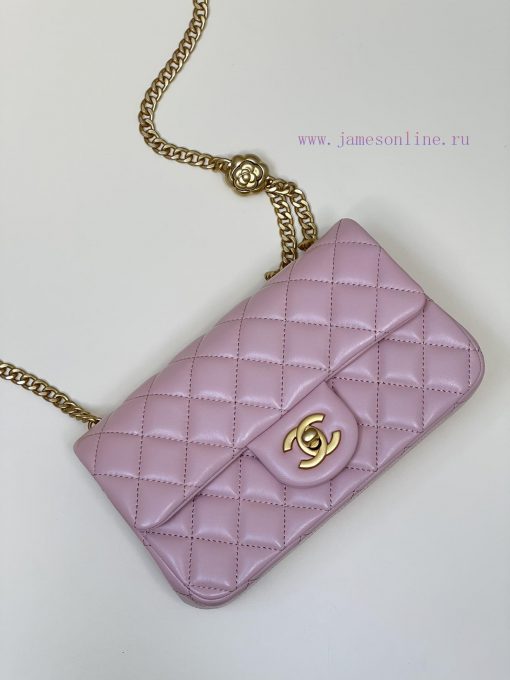 Chanel Bag 𝟮𝟯𝗦 The new Camellia Adjustment Buckle can be adjusted in length according to nee ukod0xf3
