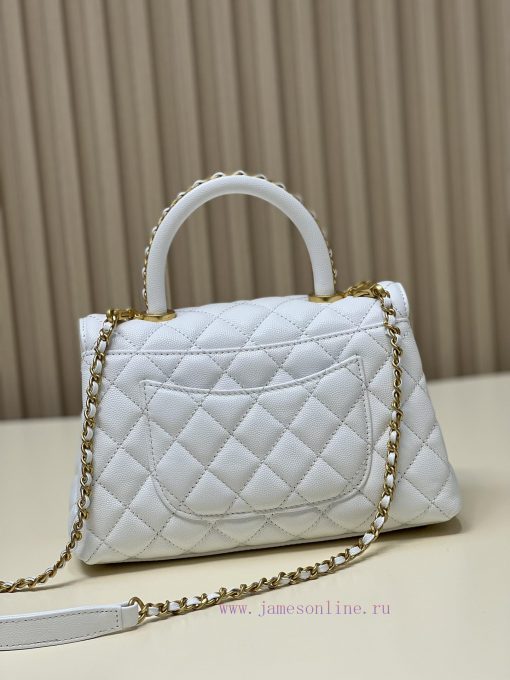 Chanel Bag The handle is threaded with a chain, making it the ceiling in the classic antique ue2y7c53 - Image 4
