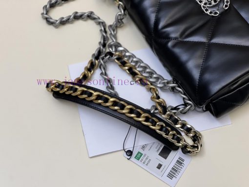 Chanel Bag Annual Pack King 𝟏𝟗𝐁𝐚𝐠 Calf BlackMouth cap, foreskin, calf leatherGold, silver, a veh5r3x4 - Image 5