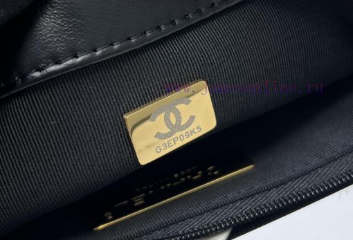 Chanel Bag Annual Pack King 𝟏𝟗𝐁𝐚𝐠 Calf BlackMouth cap, foreskin, calf leatherGold, silver, a veh5r3x4 - Image 10