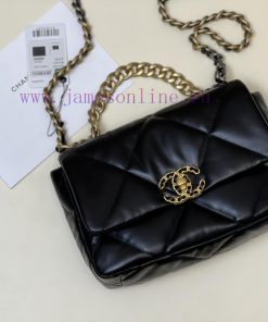 Chanel Bag Annual Pack King 𝟏𝟗𝐁𝐚𝐠 Calf BlackMouth cap, foreskin, calf leatherGold, silver, a 51czjpe4