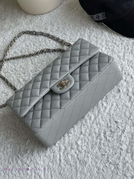 Chanel Bag 𝗖𝗛𝗔𝗡𝗘𝗟𝘾𝙁 Series Caviar Ball Pattern Quality with Sheepskin Inner𝙎𝙞𝙯𝙚 𝟮𝟱.𝟱𝗰𝗺Model l7yz9ouz - Image 3