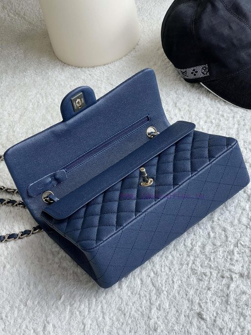 Chanel Bag 𝗖𝗛𝗔𝗡𝗘𝗟𝘾𝙁 Series Caviar Ball Pattern Quality with Sheepskin Inner𝙎𝙞𝙯𝙚 𝟮𝟱.𝟱𝗰𝗺Model qoxud9xb - Image 7