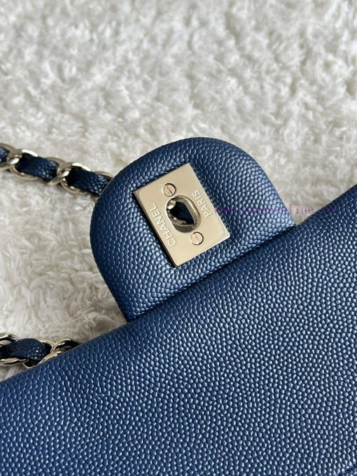 Chanel Bag 𝗖𝗛𝗔𝗡𝗘𝗟𝘾𝙁 Series Caviar Ball Pattern Quality with Sheepskin Inner𝙎𝙞𝙯𝙚 𝟮𝟱.𝟱𝗰𝗺Model qoxud9xb - Image 8