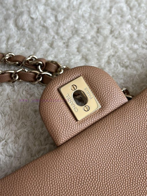 Chanel Bag 𝗖𝗛𝗔𝗡𝗘𝗟𝘾𝙁 Series Caviar Ball Pattern Quality with Sheepskin Inner𝙎𝙞𝙯𝙚 𝟮𝟱.𝟱𝗰𝗺Model 9uce0f3b - Image 8