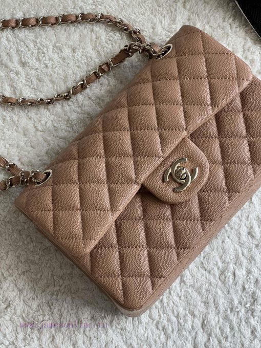 Chanel Bag 𝗖𝗛𝗔𝗡𝗘𝗟𝘾𝙁 Series Caviar Ball Pattern Quality with Sheepskin Inner𝙎𝙞𝙯𝙚 𝟮𝟯𝗰𝗺Model 𝟭𝟭 l60p60qm - Image 3