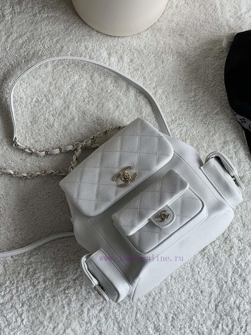 Chanel Bag 𝟮𝟯𝗸 New backpackThe leather is made of caviar and cowhideThe perfect combination k6ui9t40