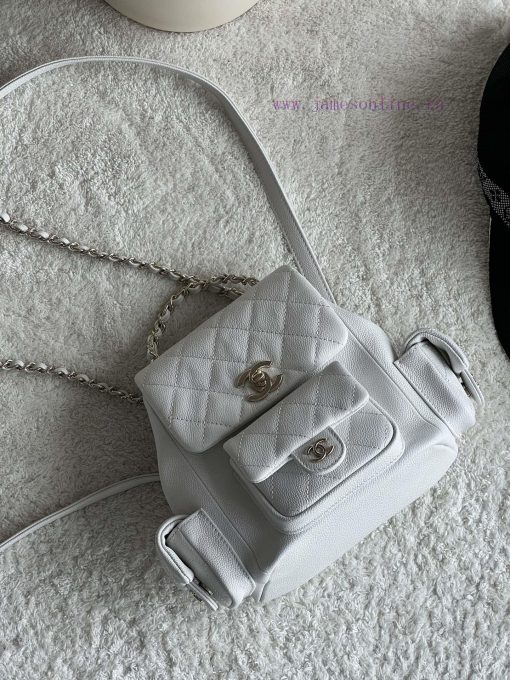 Chanel Bag 𝟮𝟯𝗸 New backpackThe leather is made of caviar and cowhideThe perfect combination tqitz9tg