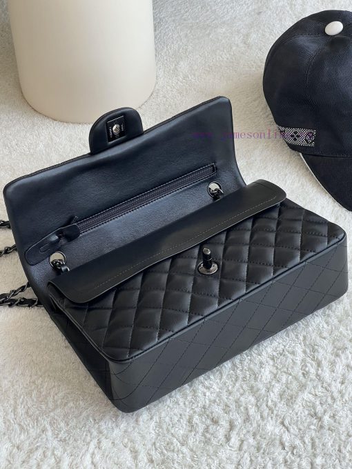 Chanel Bag 𝗖𝗛𝗔𝗡𝗘𝗟𝘾𝙁 series sheepskin quality with inner lambskinSize 𝟮𝟱 𝟱 𝗰𝗺Model 𝟭𝟭𝟭𝟭𝟮 wog7jfyu - Image 8
