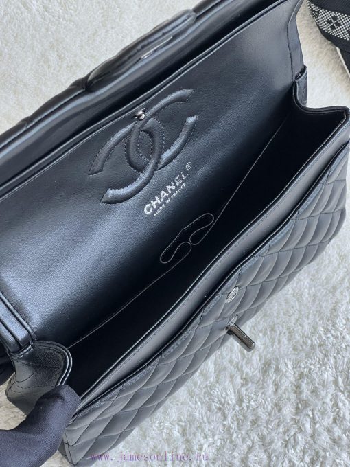 Chanel Bag 𝗖𝗛𝗔𝗡𝗘𝗟𝘾𝙁 series sheepskin quality with inner lambskinSize 𝟮𝟱 𝟱 𝗰𝗺Model 𝟭𝟭𝟭𝟭𝟮 wog7jfyu - Image 10