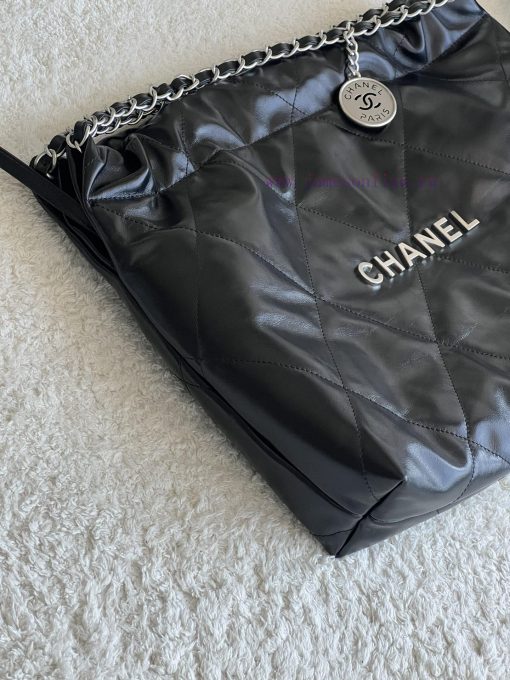 Chanel Bag The 𝟮𝟰𝗖 horizontal garbage bag is also very popular. As Chanel's flagship product jczhox57 - Image 4